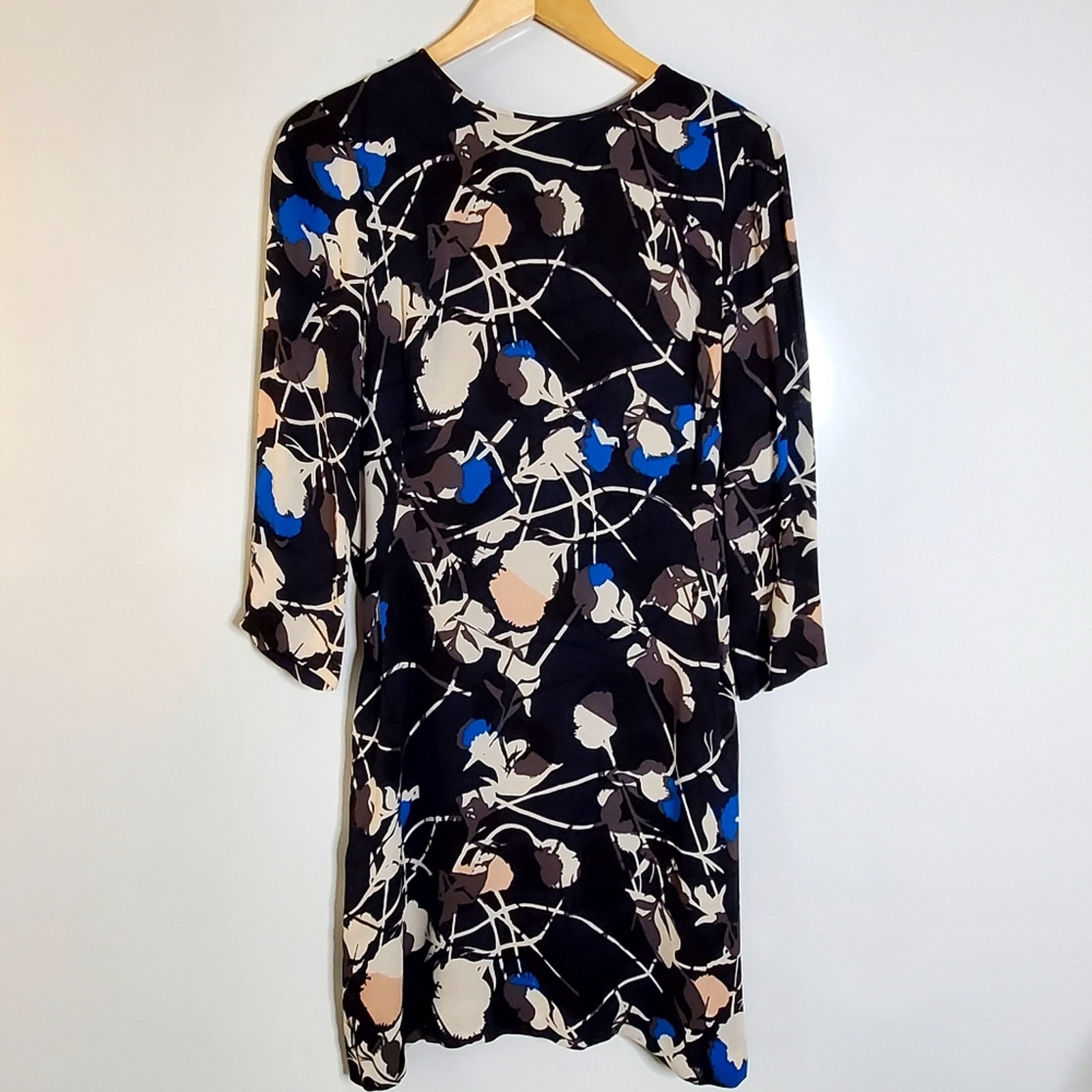 Jigsaw Iris Floral Thistle Colorful Blue/Black/ White 3/4 Sleeve And Midi Dress — image 3 of 8